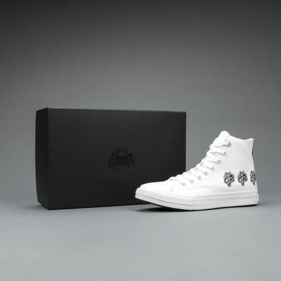 WOLVES FOREVER WALK 1-DIOS HIGH TOP SHOE IN OFF WHITE/BLACK - Picture 1 of 8